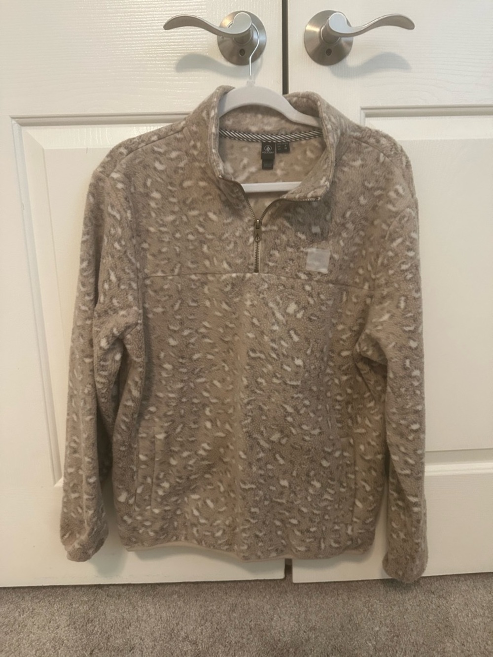 Volcom Taupe and Cream Fleece Quarter-Zip Pullover